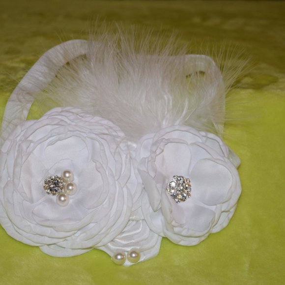 New ~ Think Pink Bows Couture Alexa Headband White for ages 4yrs & up - Picture 3 of 6
